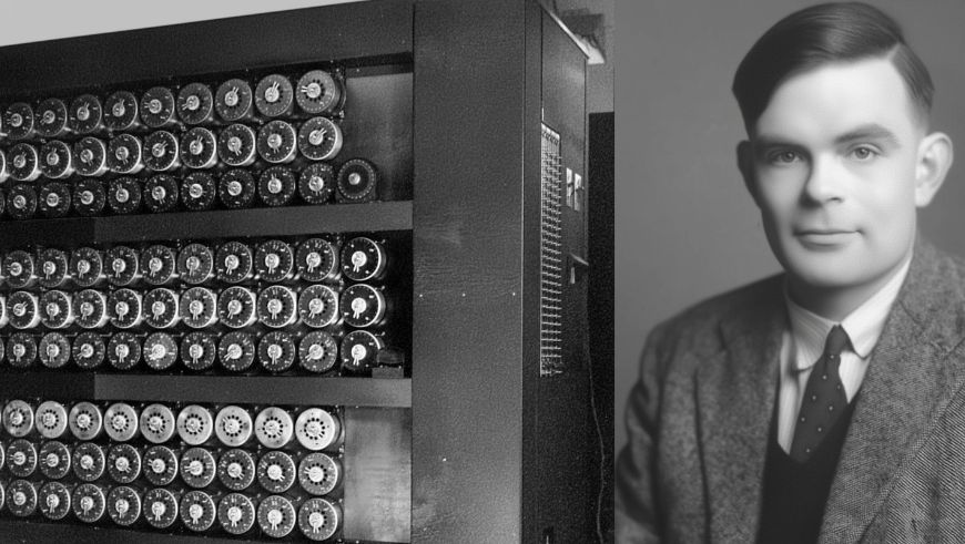 Imagen de Alan Turing junto a uno de sus inventos.
